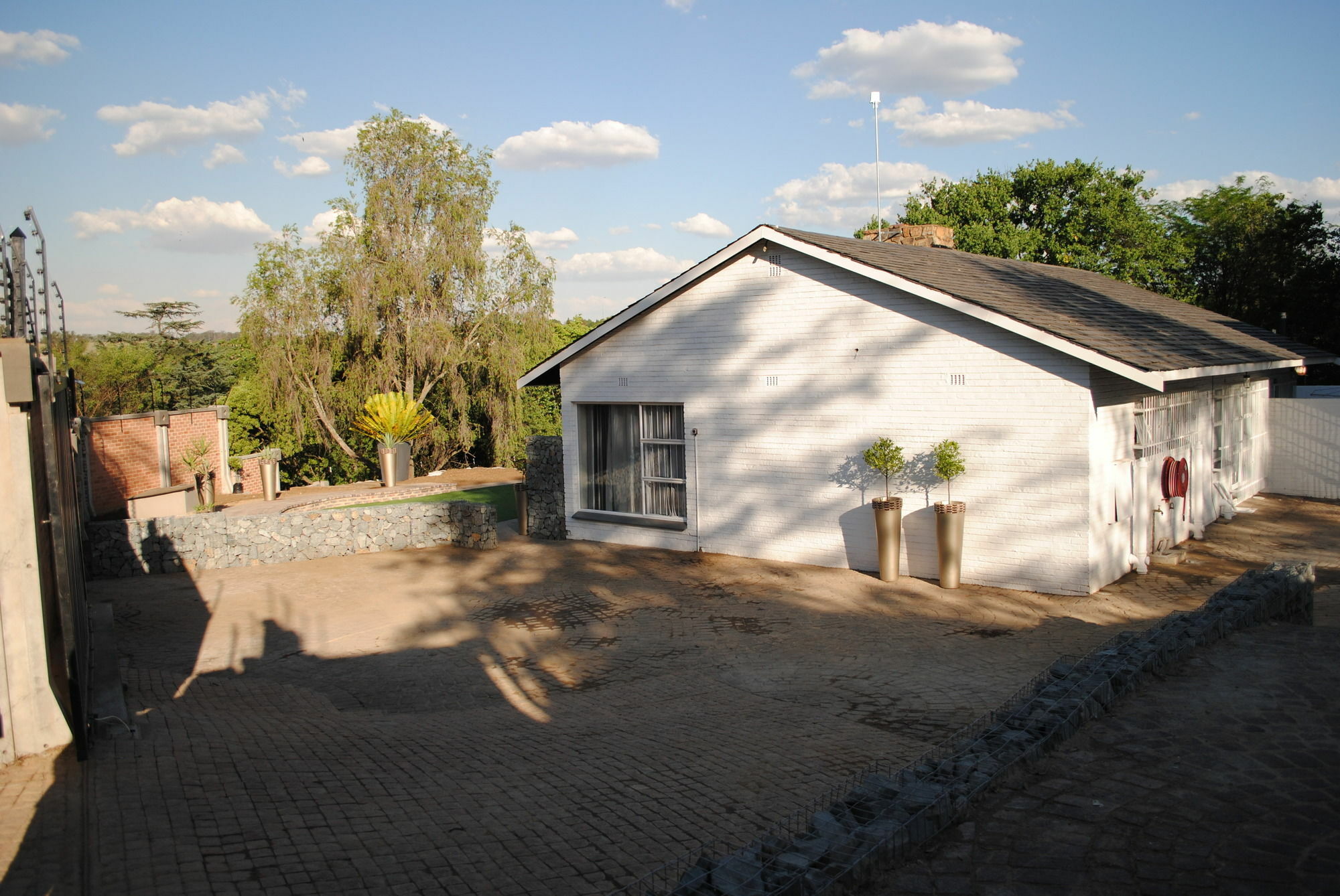 B And B Sandton Bed & Breakfast Johannesburg Exterior photo